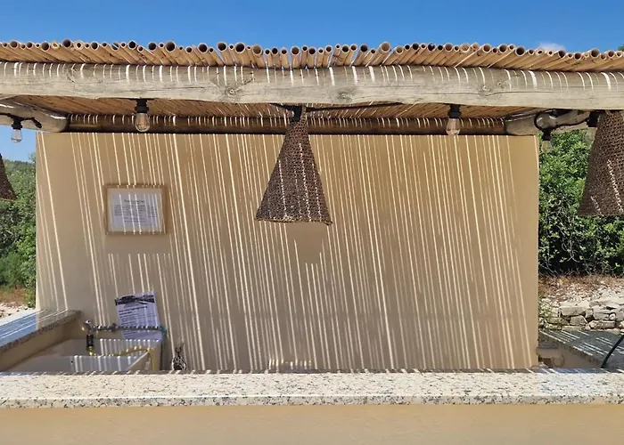 فيلة Casa Amani لول